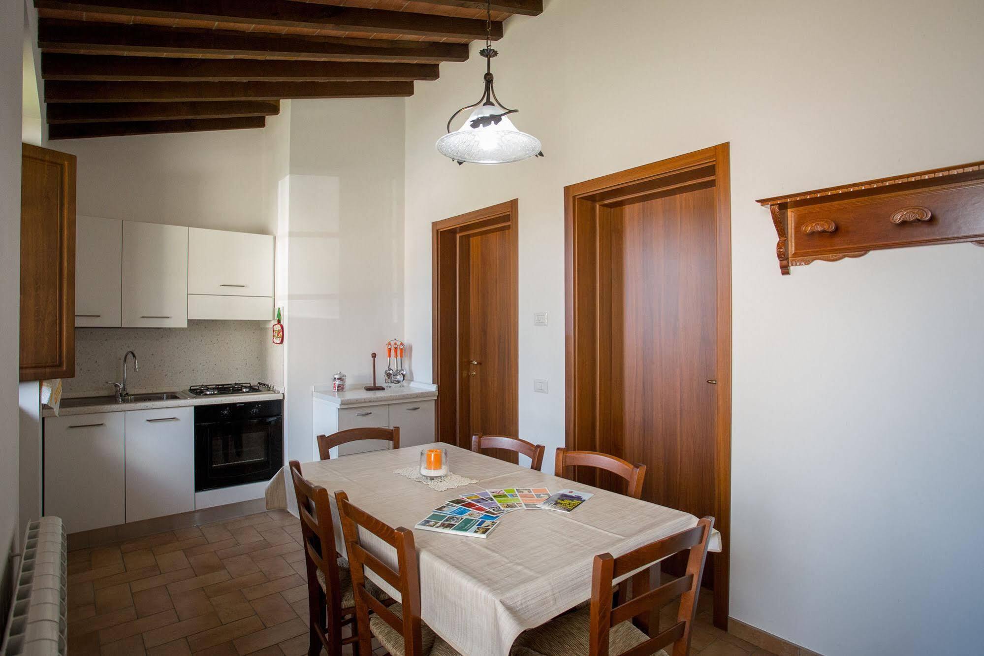 Agriturismo La Collina Del Sole Coltavolino المظهر الخارجي الصورة